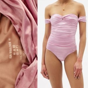 Nwot lilac Isa Boulder most wanted off shoulder one piece detachable sleeves s m